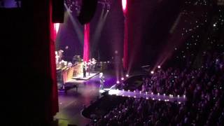 Barry Manilow in Concert ~ Part 1