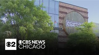 Suspect in custody after deadly stabbing at West Loop's City Winery