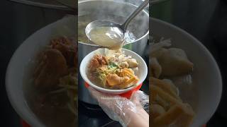 #kuliner #mendadak_keliling #makanmedanhalal #shortvideo #kulinermedanhalal #fypviral #fyp #bakso