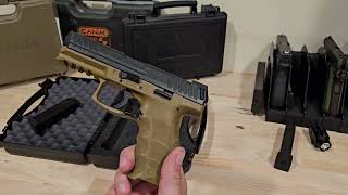 First look at a HK VP9 (the P stands for poo color)