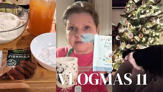 VLOGMAS#11🎄NIE JEST ZAINTERESOWANA 🎄WSZYSTKO ZALEŻY OD NAS SAMYCH🎄PIECZEMY MIODOWE CIASTECZKA 🎄