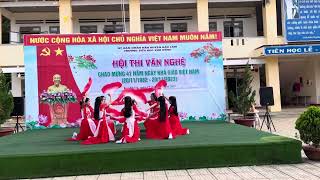 Tiết mục múa Người Thầy năm xưa- Lớp 5A1 - trường tiểu học Kim Đồng￼