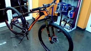 KTM myroon prestige xtr di2 model year 2017