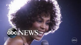 Clive Davis discovers Whitney Houston at a New York City lounge: Part 2