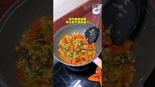 妈妈做的酸汤米线！真的永远吃不腻！#直击灵魂的冬季暖食 #天儿冷吃点啥 #嗦粉 #小锅米线 #酸菜肉沫米线