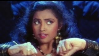 Big Boss Malayalam Movie Songs - Chiki Chiki Cham Song - Megastar Chiranjeevi, Meena, Brahmanandam