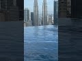 amazing infinity swimming pool petronas view klcc Потрясающий бассейн с видом на башни Петронас