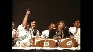 Sabri Brothers - Mera Piya Ghar Aaya (Ghulam Farid Sabri & Maqbool Sabri at SAARC festival of 1992)