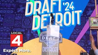 Crew put finishing touches on Detroit's NFL Draft theater