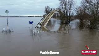 Drone video hoog water waal Nijmegen