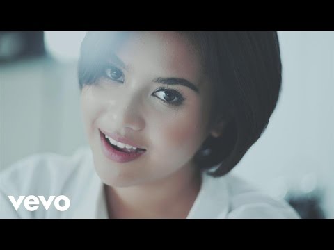 Mytha Lestari Denganmu Cinta