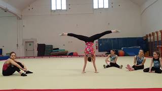 LETIZIA CHALLENGES THE FRIENDS !!! HANDSTAND | CSB artistic gymnastics