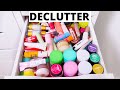 MAKEUP DECLUTTER - LIP BALMS & SCRUBS - VLOGMAS DAY 13