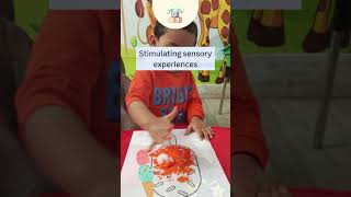 Cotton Dabbing #toddleractivities #kids #colorfullearning