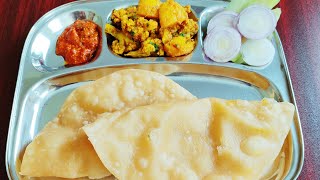 Puri \u0026 Aloo Gobi Sabji | Cuttack Famous Bali Yatra Style Thunka Puri \u0026 Gobi Kasa