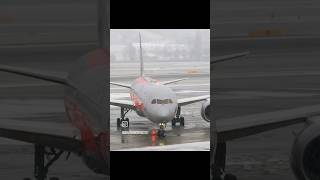 Archive Video 🎥 Wednesday Snowy Planespotting 06.01.2021 Zurich Airport #etihadairways #b787