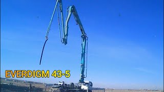 EVERDIGM 43-5 Concrete Pump In Action / Casting Slope