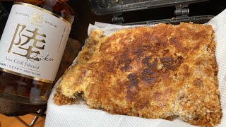 一口カツを焼いて陸ハイボールをキメるだけの動画