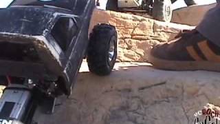 SoCal RC Rock Crawlers - Bruiser vs. High Lift F-350