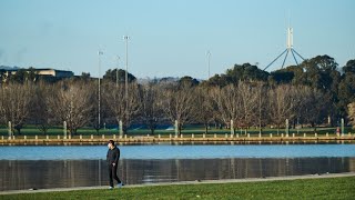 Calls for new RBA governor to be outside the ‘Canberra bubble’