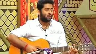 Arijit Singh Singing Old Bengali Songs | Live Musical Interview