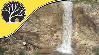 Model and Place Waterfalls  | Woodland Scenics | Model Scenery