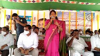 YSRCP MP Vanga Geetha Distributes house pattas in East Godavari District