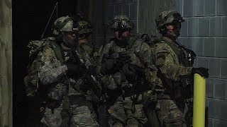 Soldiers Conduct Night Ops