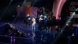 CAMILA CABELLO - Crying In The Club Live at the BBCR1 Teen Awards