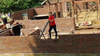 After 4 days of construction, Lieu and his workers built a 2.4m high wall | Free Life