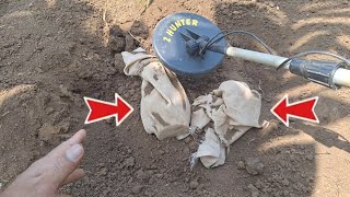 [Secrets Of Lost Treasures] Treasure Hunting With A Metal Detector