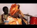 1 HOMMAGE A SONA DJELY KOUYATE : une vie dédiée à la musique traditionnelle