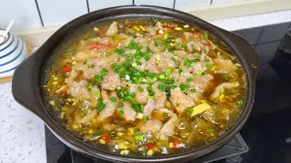 Summer Pickled Cabbage Pork Soup—appetizing and tasty! #PickledCabbagePork #SoFragrant