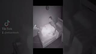 Mira este video😱 #paranormal #shorts #miedo #fantasmas #short