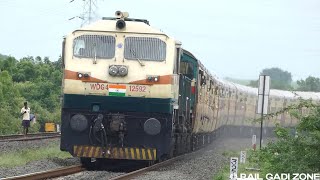 17641 Kacheguda - Narkher Intercity Express | Twin WDG4 Locomotive | Train Videos Indian Railways