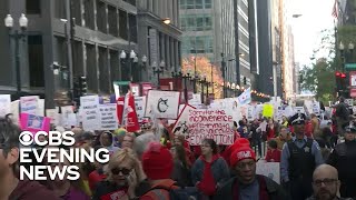 Thousands of Chicago teachers go on strike
