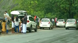 താമരശ്ശേരി ചുരത്തിലെ പാർക്കിങ് നിരോധനത്തിന്റെ മറവിൽ ചതുപ്പ് നികത്തി | Thamaraserry Churam-Parking