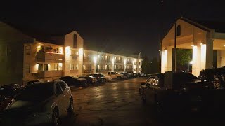 Police arrest man accused of stabbing his mother in Branson, Mo.