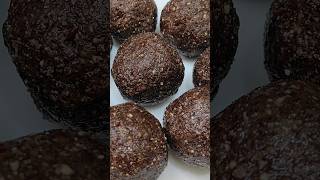 Black rice laddu 😋!! கருப்பு கவுனிஅரிசி லட்டு #shorts #cooking