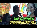 Elisha Iri Nyawang Oriza Di Gandrung Pak Seno - Pak Seno Ogah Gandrung Elisha