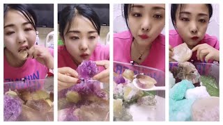 Eating Ice ASMR Her Crunchy Ice ❄️ 吃冰 ｜ 얼음 먹기 ｜ 氷を食べる