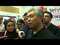 zahid bahasa badan anwar terima kami dengan baik