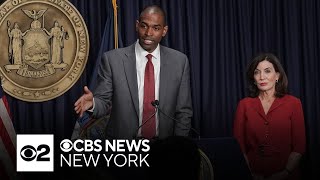 New York Gov. Kathy Hochul moves to strip Lt. Gov. Antonio Delgado of office space