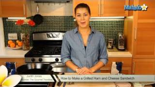 How to Make a Grilled Ham and Cheese Sandwich
