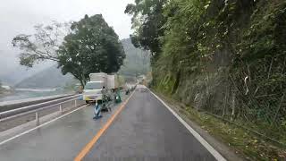 【車載動画】国道２１９、左に豪雨災害の爪痕残す球磨川、間もなく迂回路の橋を渡る（２０２４年１１月１７日）