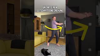 Mach diese Übung bei Schulter und Nackenverspannungen #fitathome #homeworkout #schulter #nacken