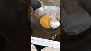 proses masak mie telur ikan lumba-lumba