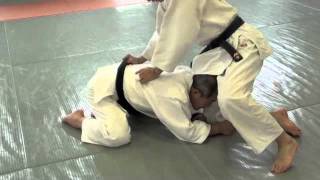 Niki sensei Master of kousen judo横三角の防御１