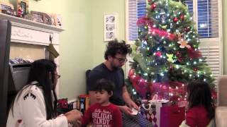 Christmas Day 2012 / Ava sings \