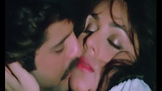 Meenakshi Sheshadri Hottest Kissing Scene I Bollywood Hot Kiss Scene